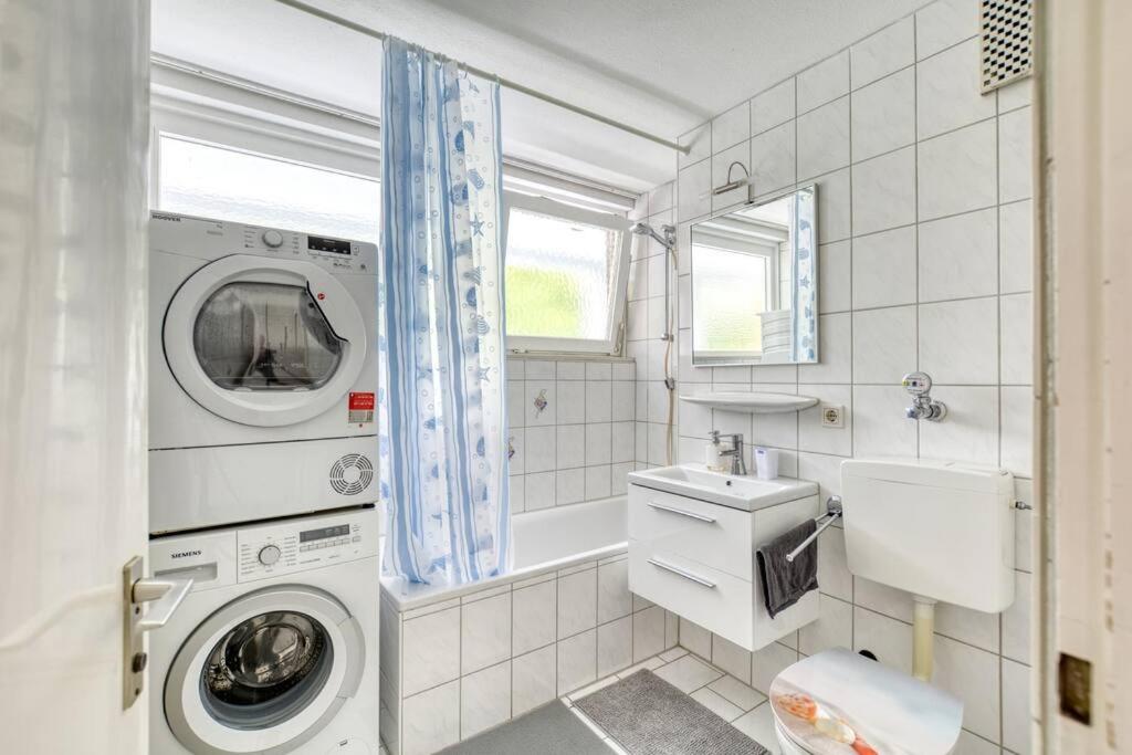 Flughafen/Free Parking- Moderne und Luxuswohnung - Housity