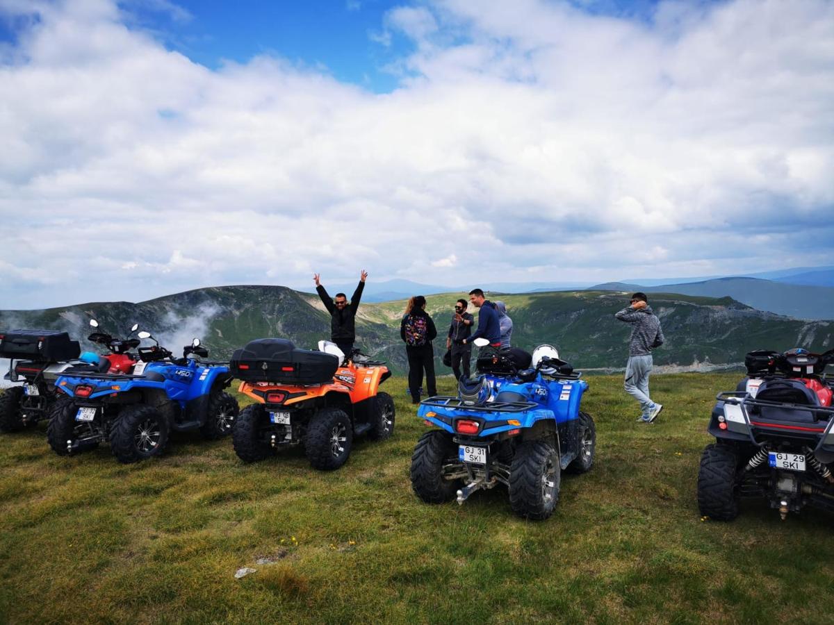 Pensiunea Valea Șușiței, Ciubar, Sauna, ATV, Safari, Offroad Jeep, Ghid Turistic Climbing, Rafting, Safari, Paragliding - Housity