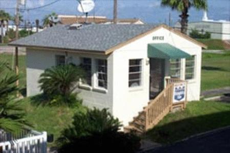Knights Inn Corpus Christi - Housity