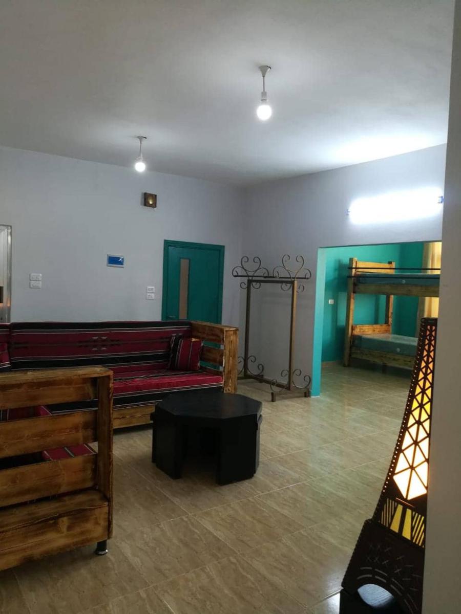 umm qais house - Room - Housity