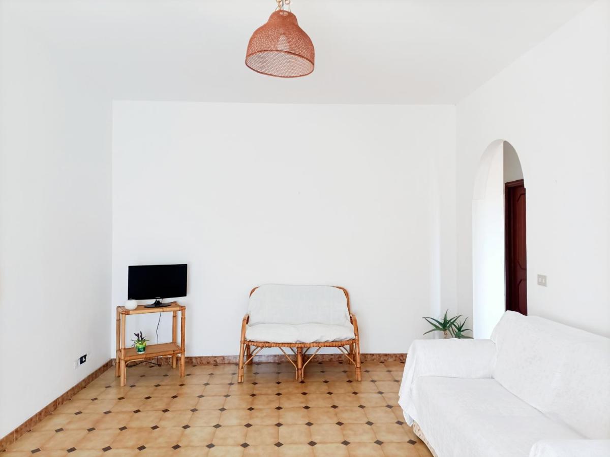 Beach house in the green - Housity