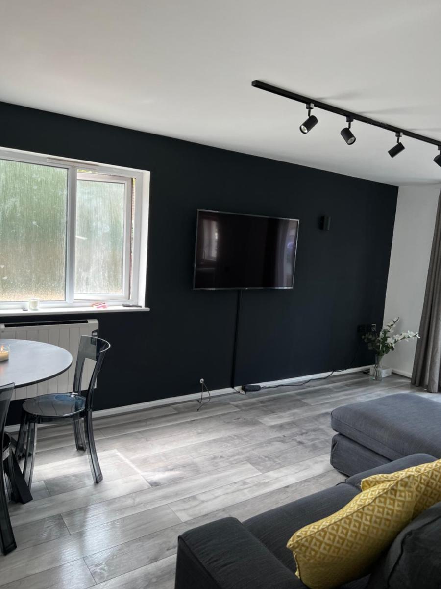 Modern luxury two-bedroom apartment - Housity