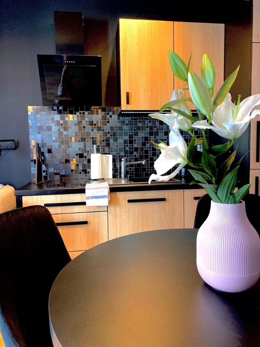 MiłoMi Apartamenty Kołobrzeg - Housity