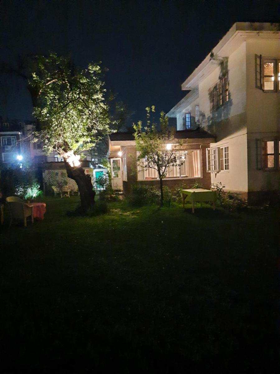 The Bungalow - Housity