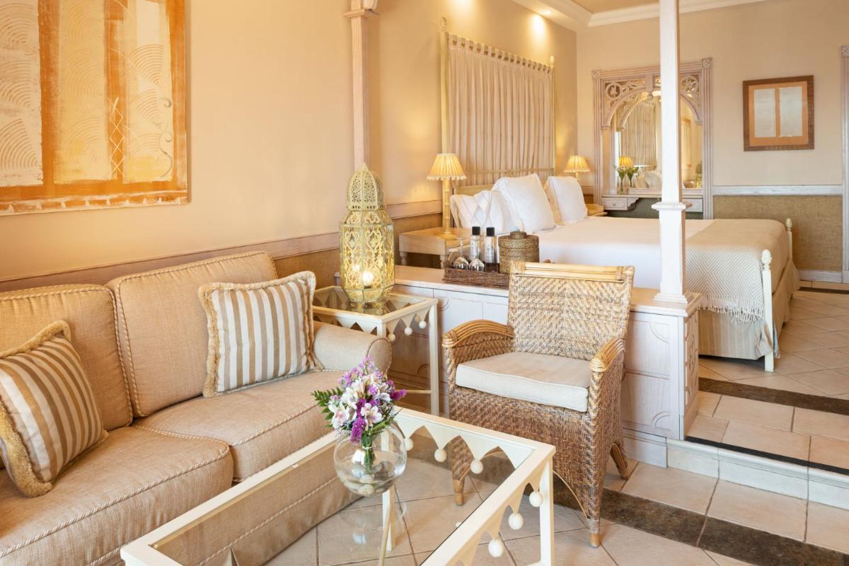 Zona de estar de JOIA El Mirador by Iberostar -Adults Only