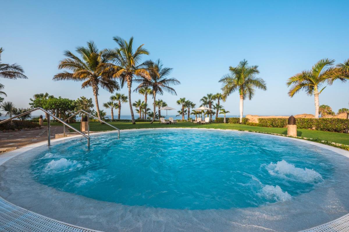 Piscina en o cerca de JOIA El Mirador by Iberostar -Adults Only