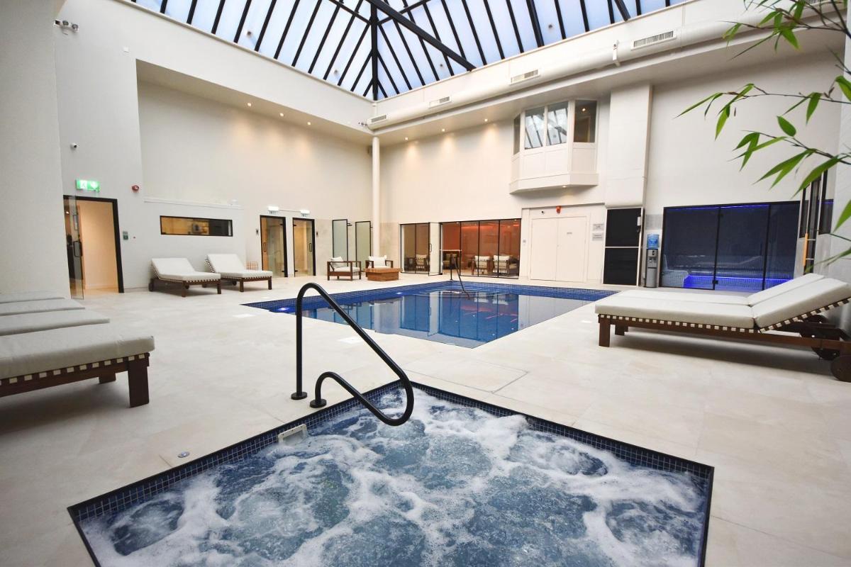 The Winchester Hotel and Spa - Housity