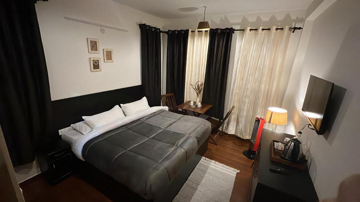 The Bulevar - Alpine - Housity