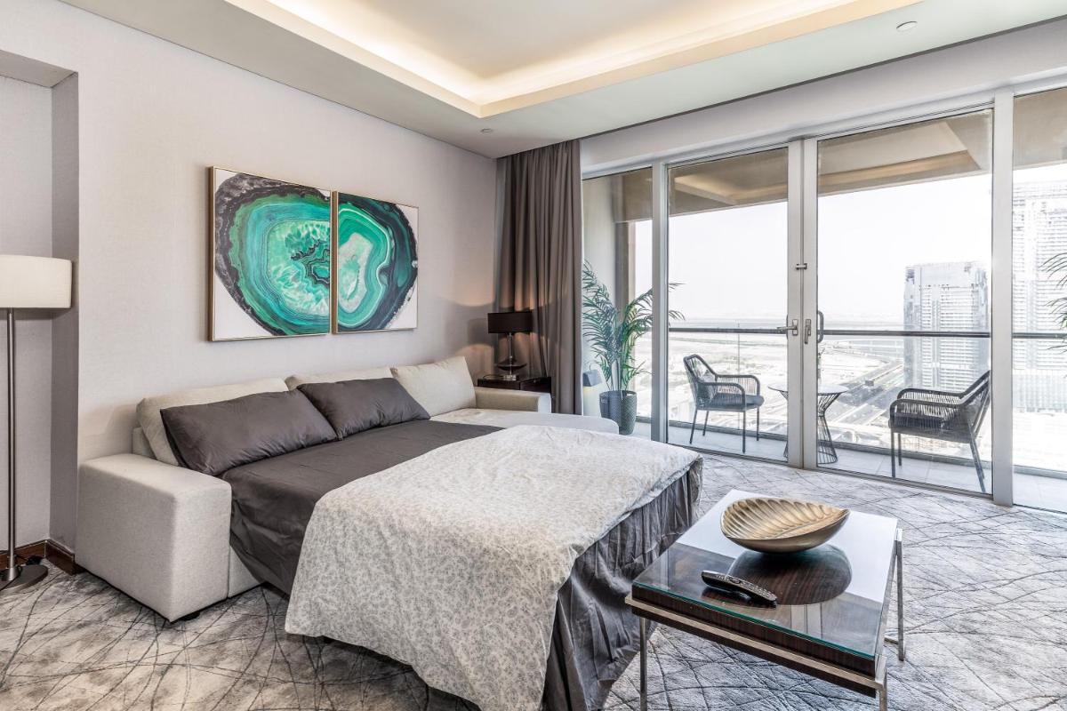Emaar Residences - Attached to Kempinski Central Avenue - Housity