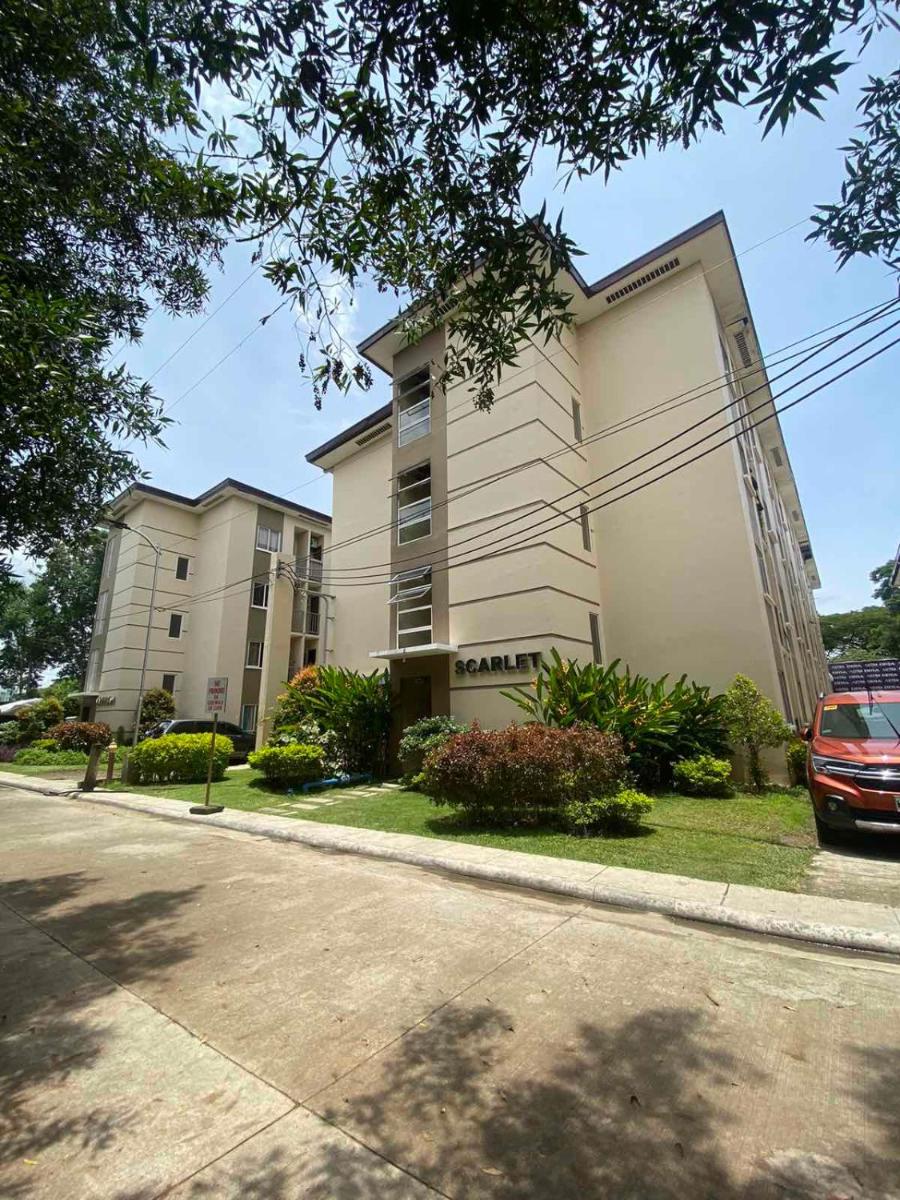 Suitetrails - CG's place (modern condo in cdo)