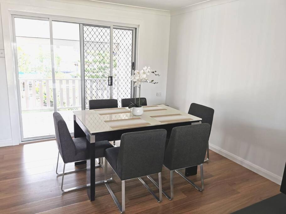 Lakeview House LILAC - Housity