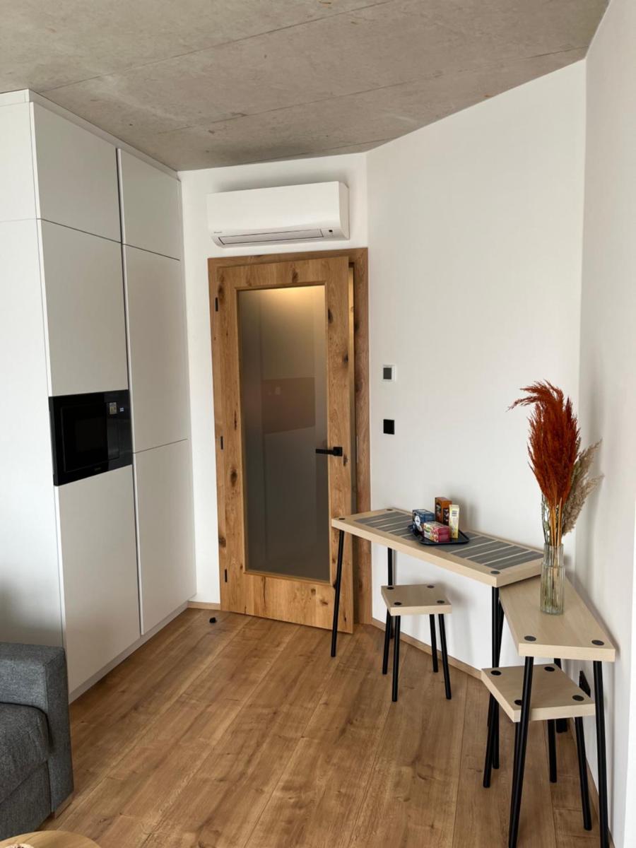 Suitetrails - Laurin Apartments