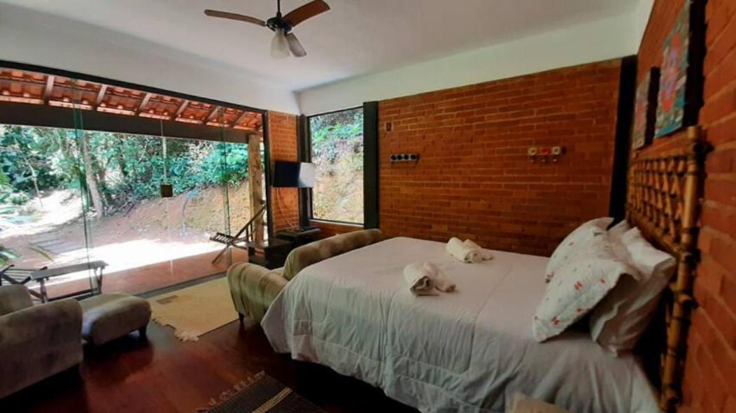 Linda Casa de Campo, Penedo-RJ, Itatiaia-RJ 06 - Housity