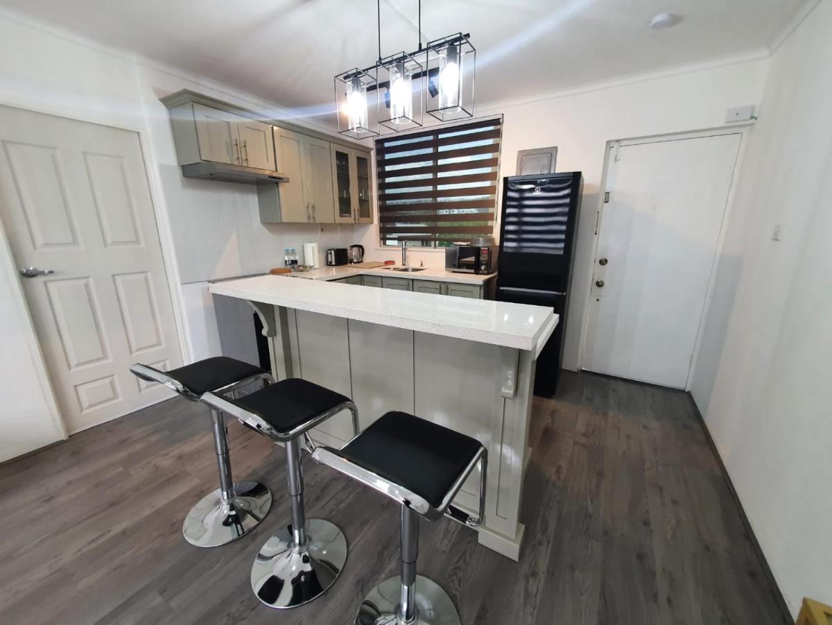 Oxford Point-Bright & Cosy New Kingston Apartment - Housity