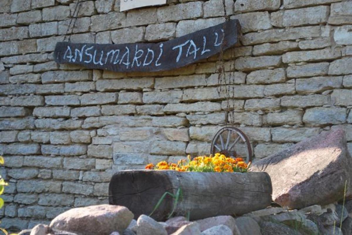 Ansumardi Farmstay - Housity