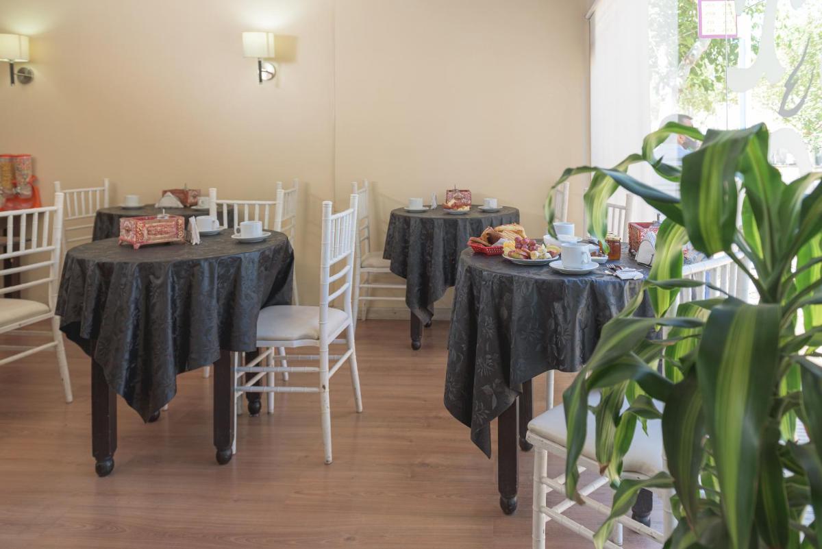 Hotel Nuevo Suizo - Housity