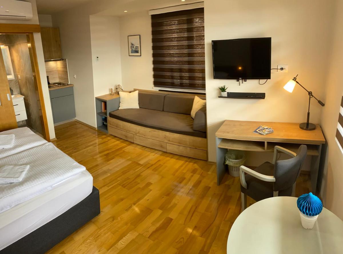 Apartment House Mael - Housity