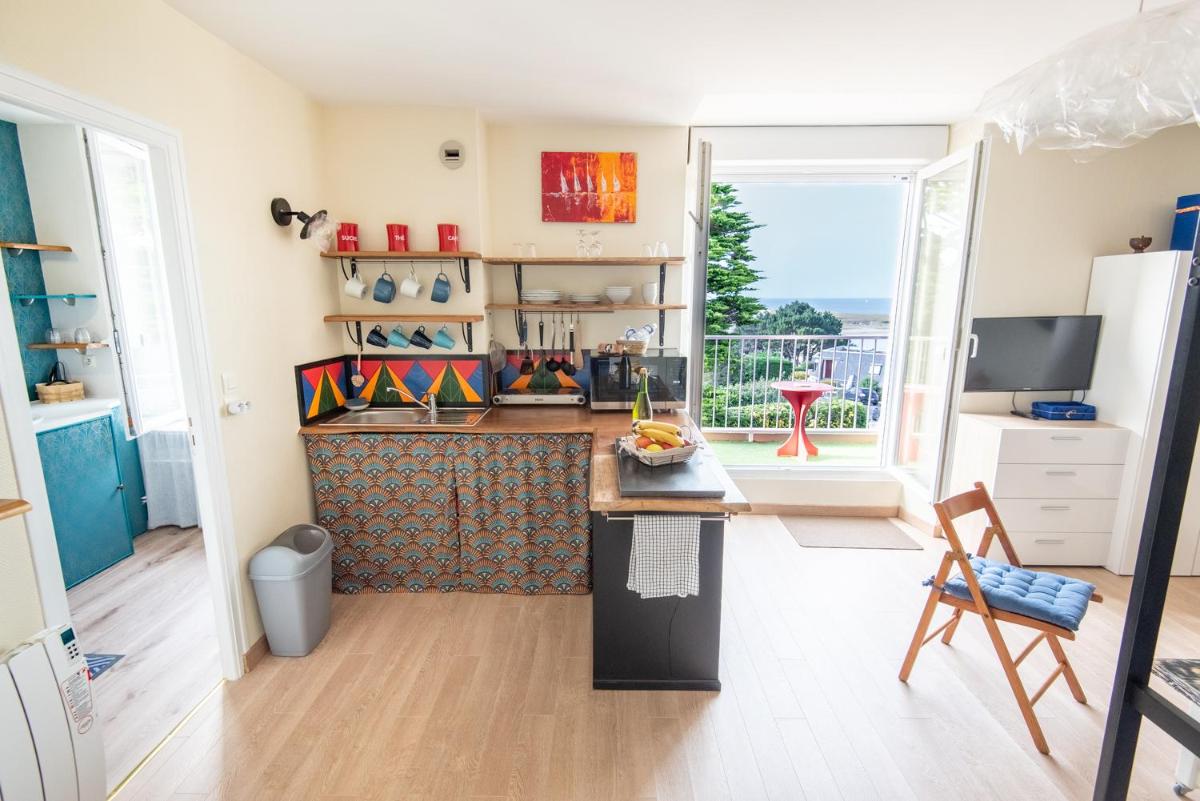 Studio cosy avec balcon vue mer à Guidel Plage par Groom - Housity