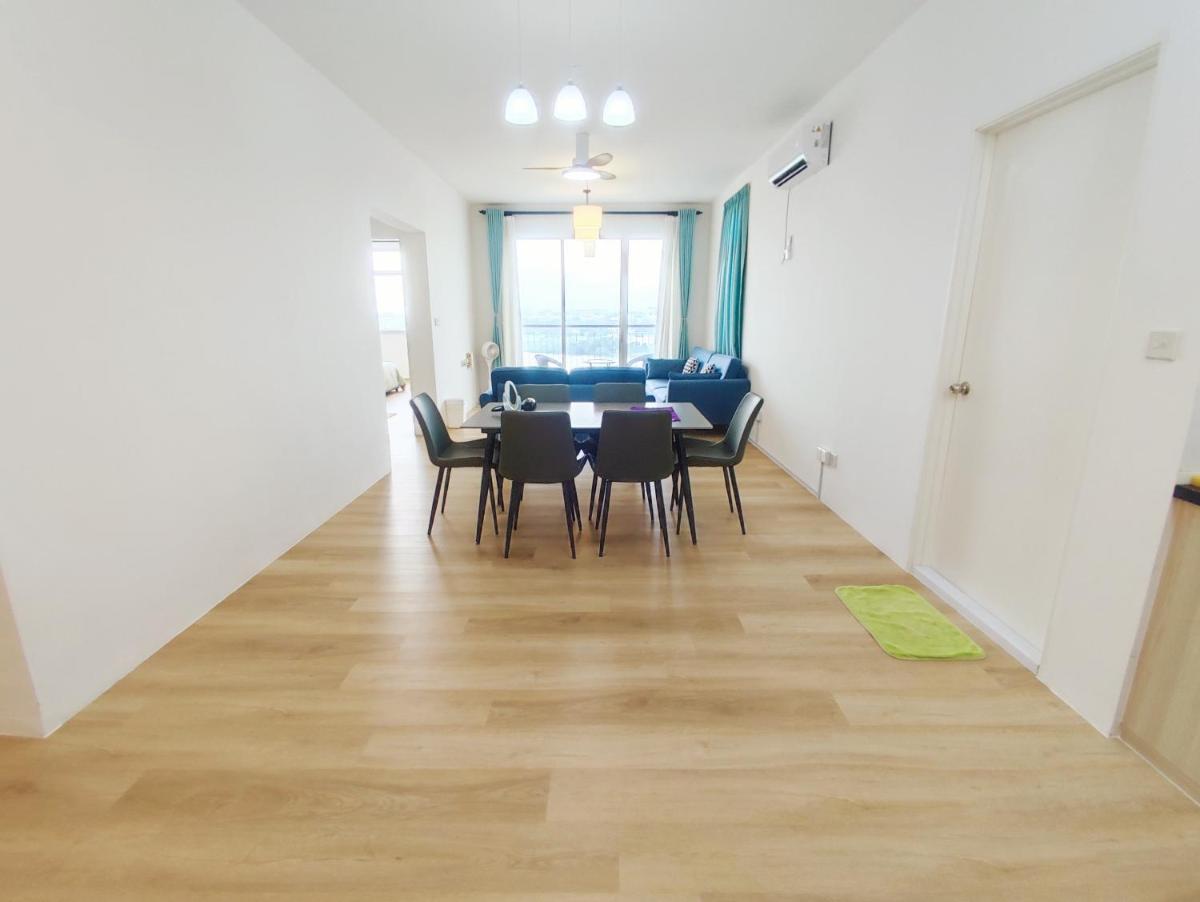 Suitetrails - Muji homestay kuching scenic view 2 bedrooms entire apartment