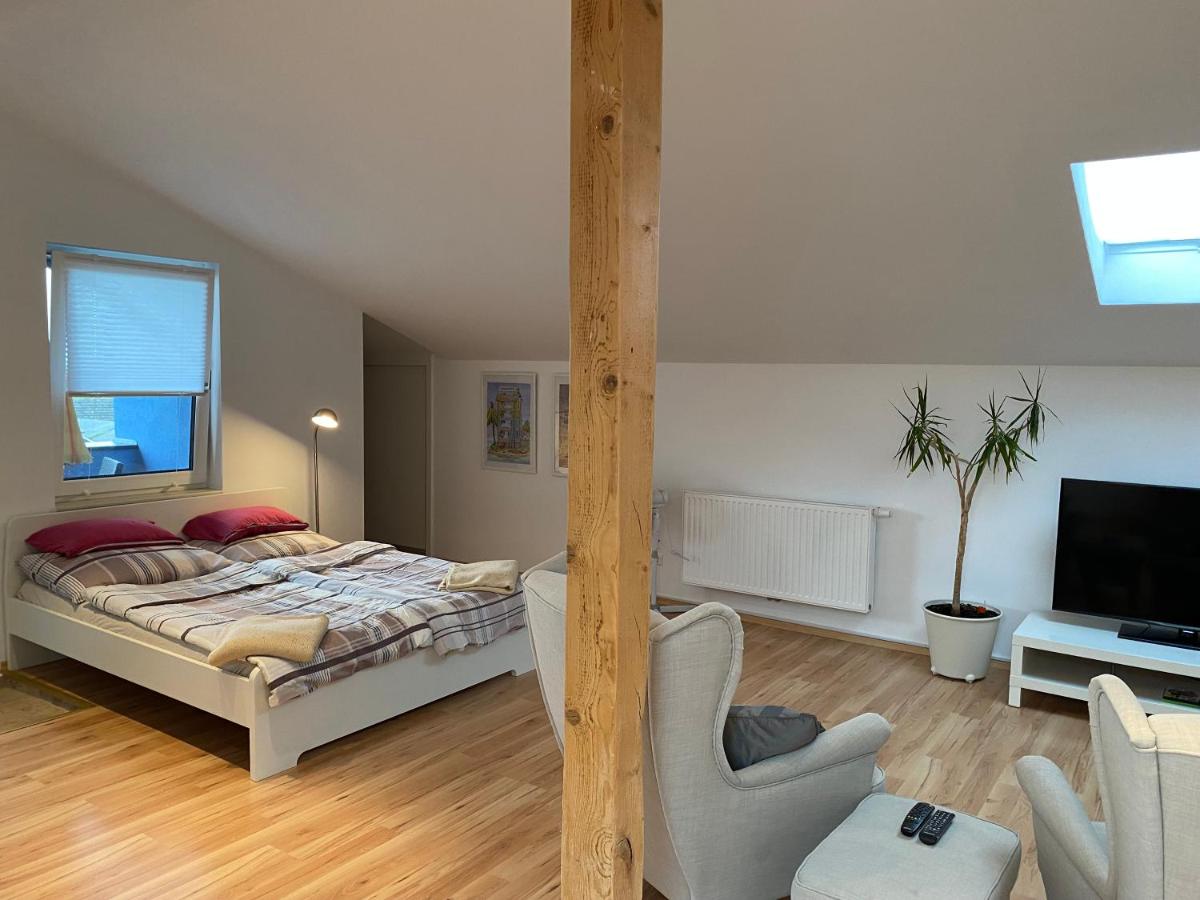 The blue House Sylvia - Housity