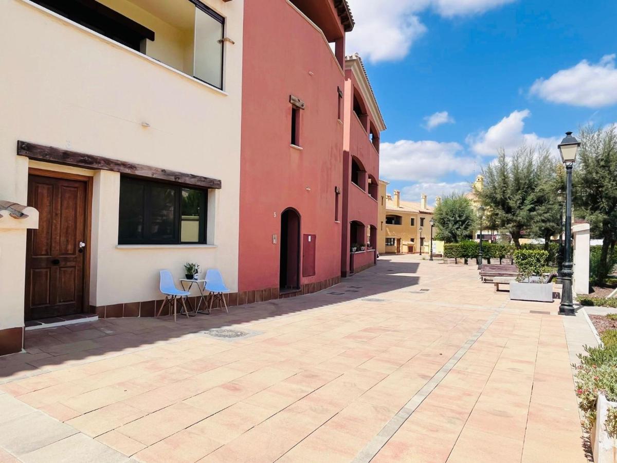 Suitetrails - Casadeluxe Pueblo Espanol