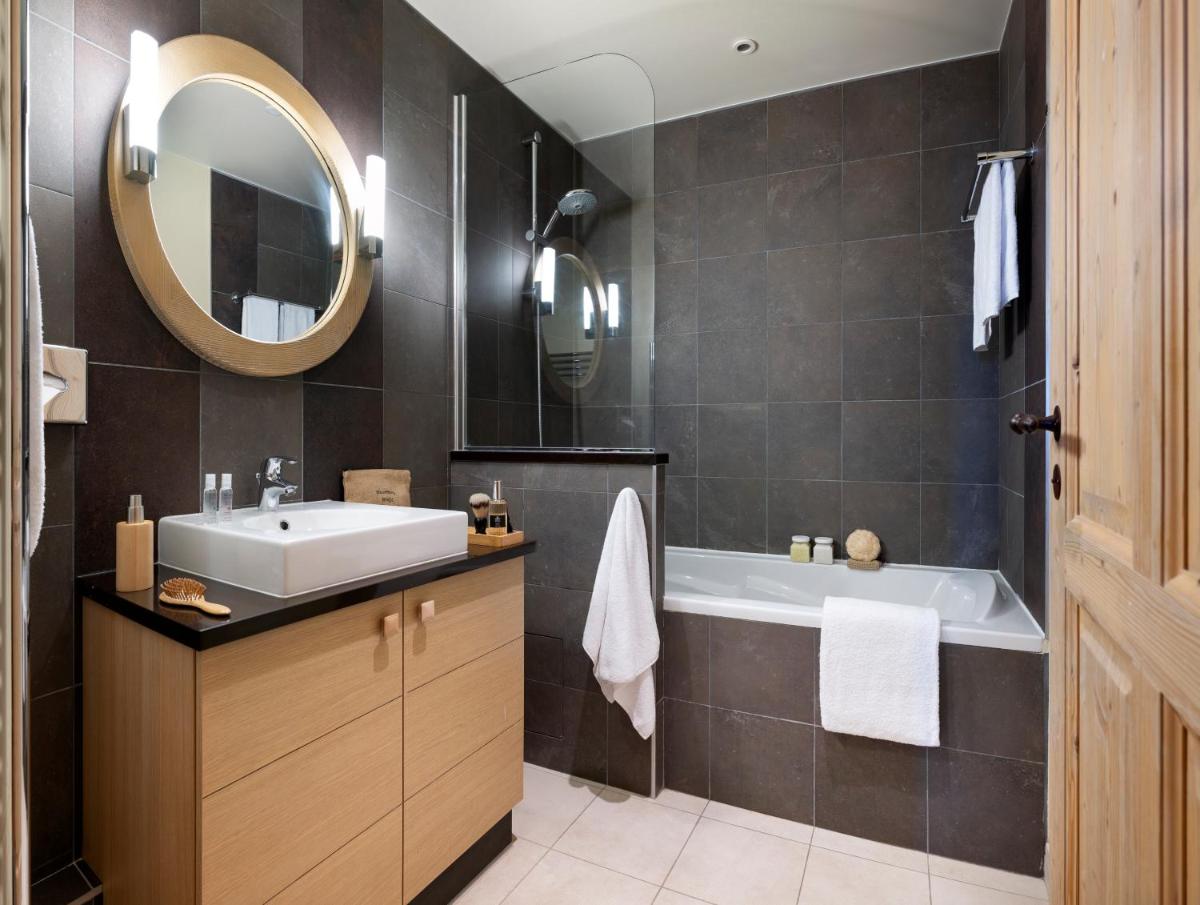 Salle de bains dans l'établissement Résidence Pierre & Vacances Premium L'Amara