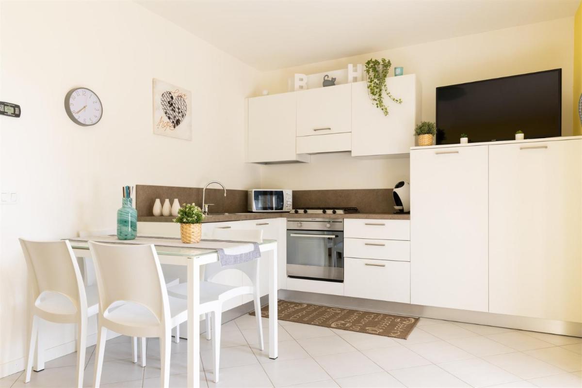 IseoLakeRental - Blondie House - Housity