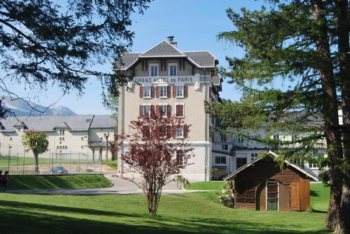Vue générale sur la montagne ou vue sur la montagne depuis l'hôtel