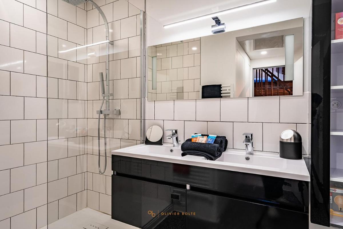 Sous les toits en hyper centre - Housity