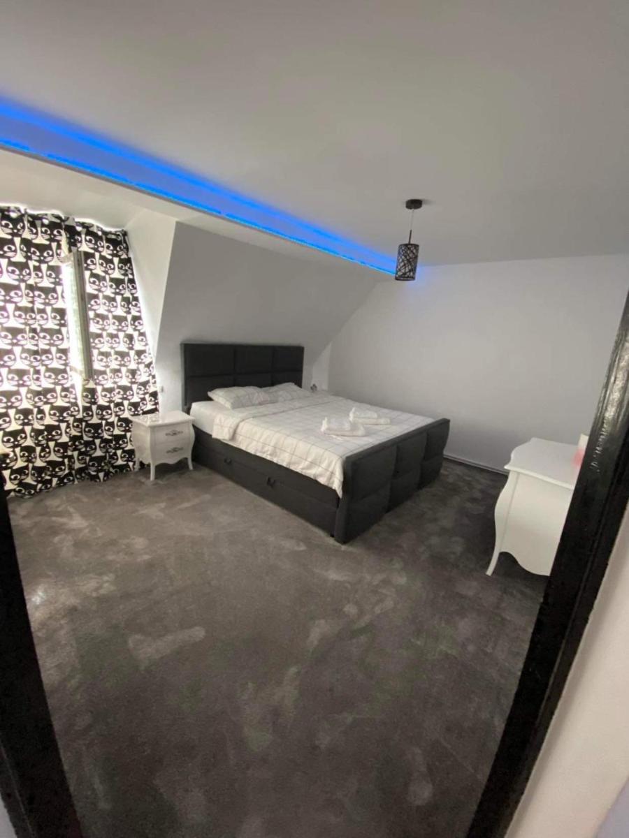 Apartament EMA - Housity