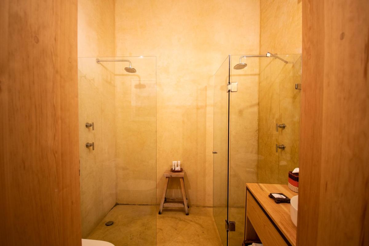 Hotel Los Amantes - Housity