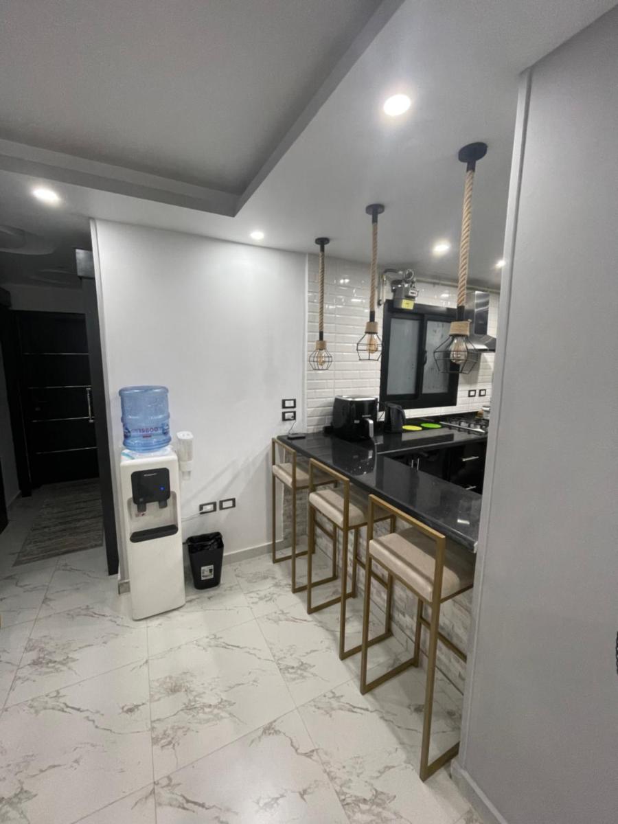 El Baron 1775 - Housity