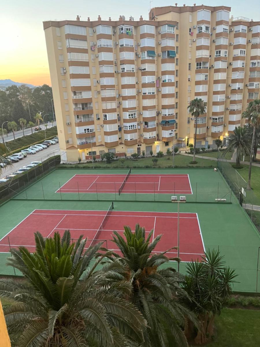 Bonito Apartamento en Algarrobo-Costa - Housity