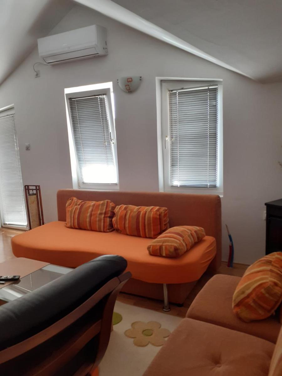Taftalidze Apartment Skopje - Housity