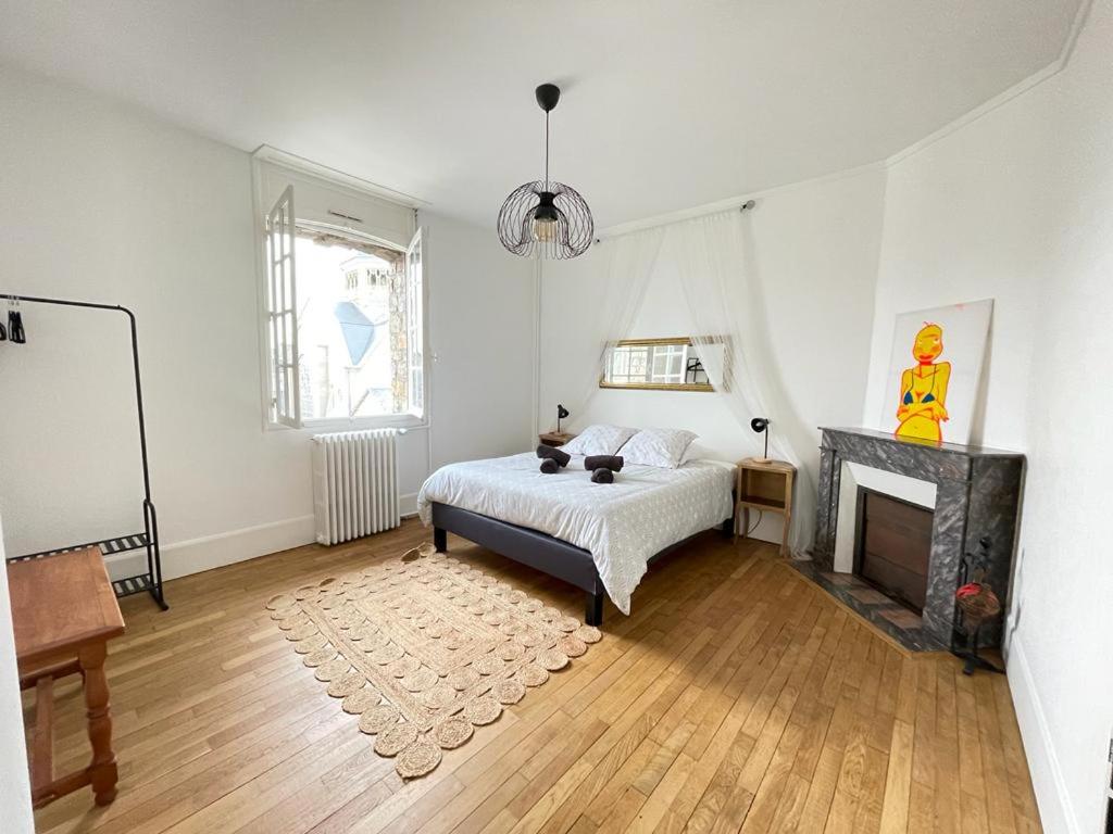 DOMFRONT-BNB : CHIC & CONFORT - Housity
