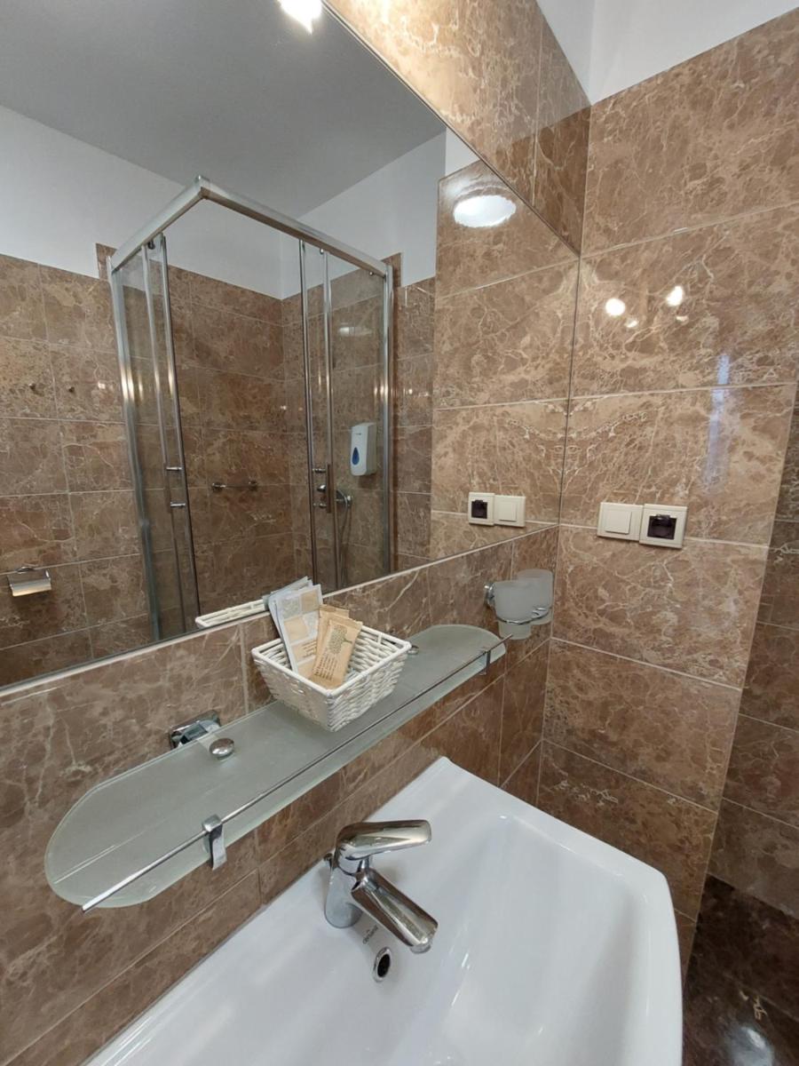 Hotel u Liska - Housity