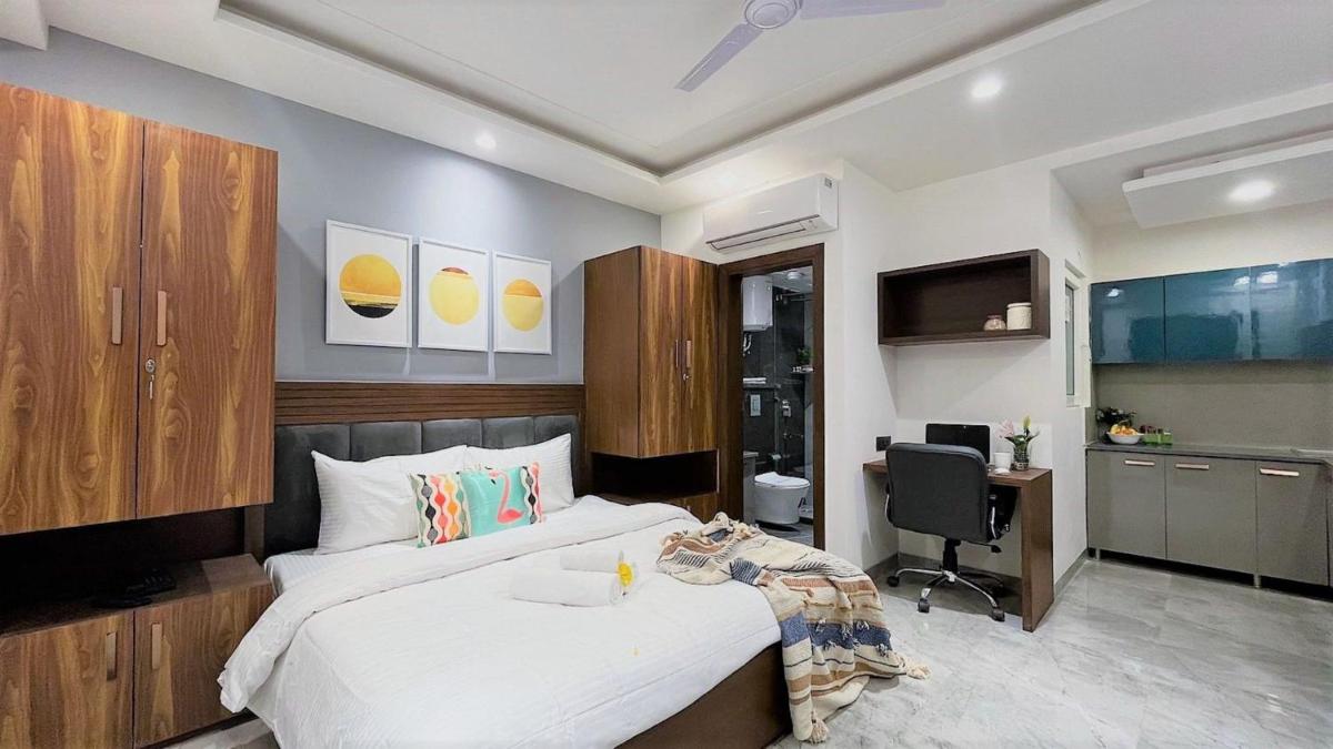 ZEN Studios - DLF CyberCity Gurgaon - Hizvo