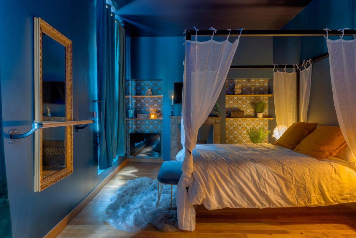 Escape Love - Housity