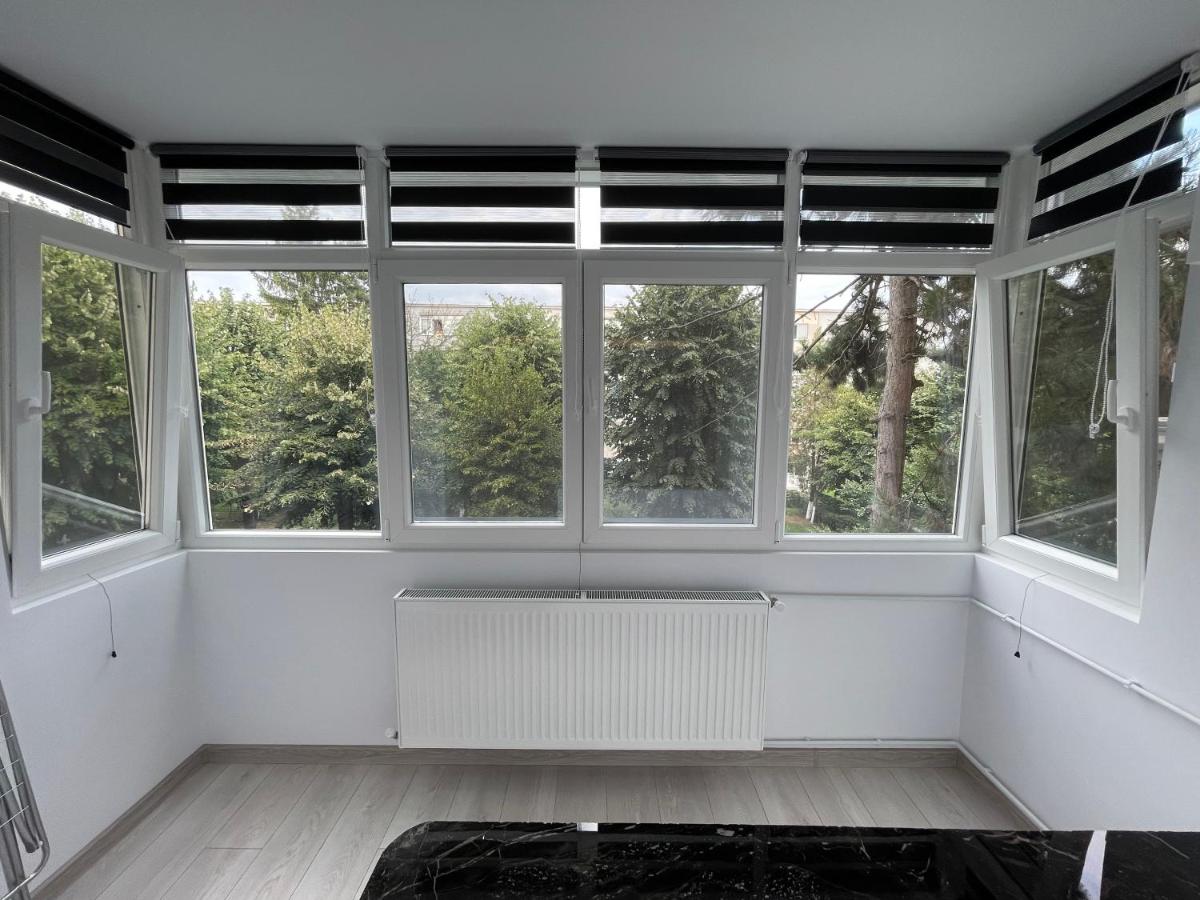 Robert’s Apartament 2 - Housity