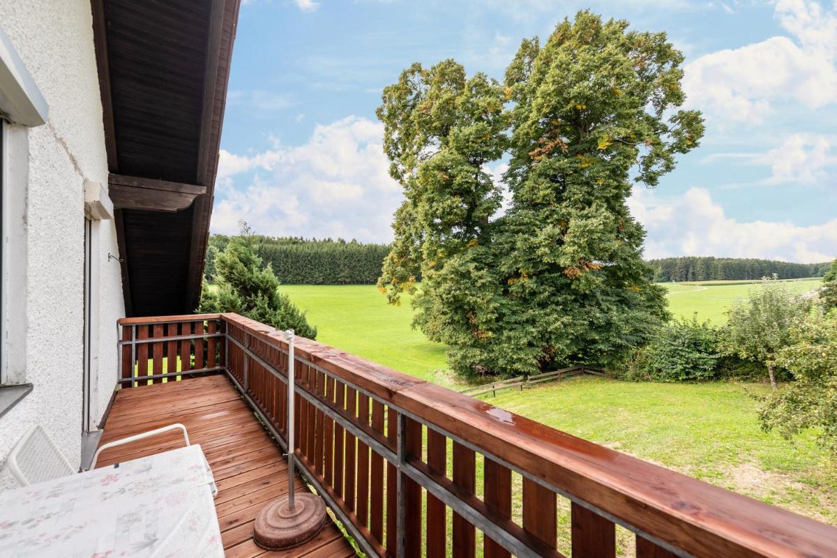 Zur-west-wohnung - Housity