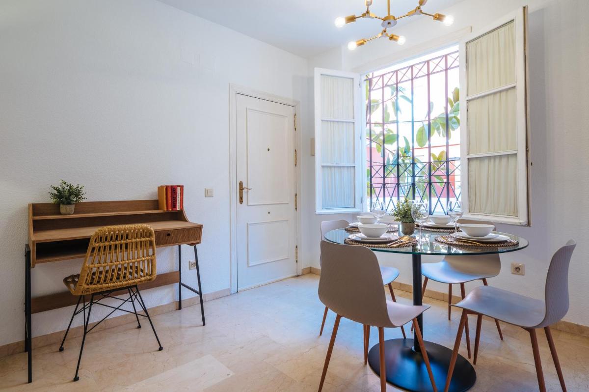 Lirio Suite Apartment - Private Parking included - Housity
