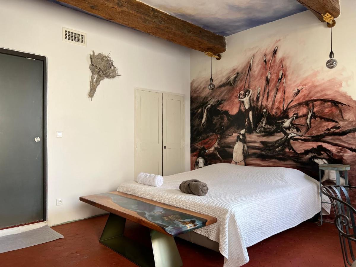 Le Regardeur - Housity
