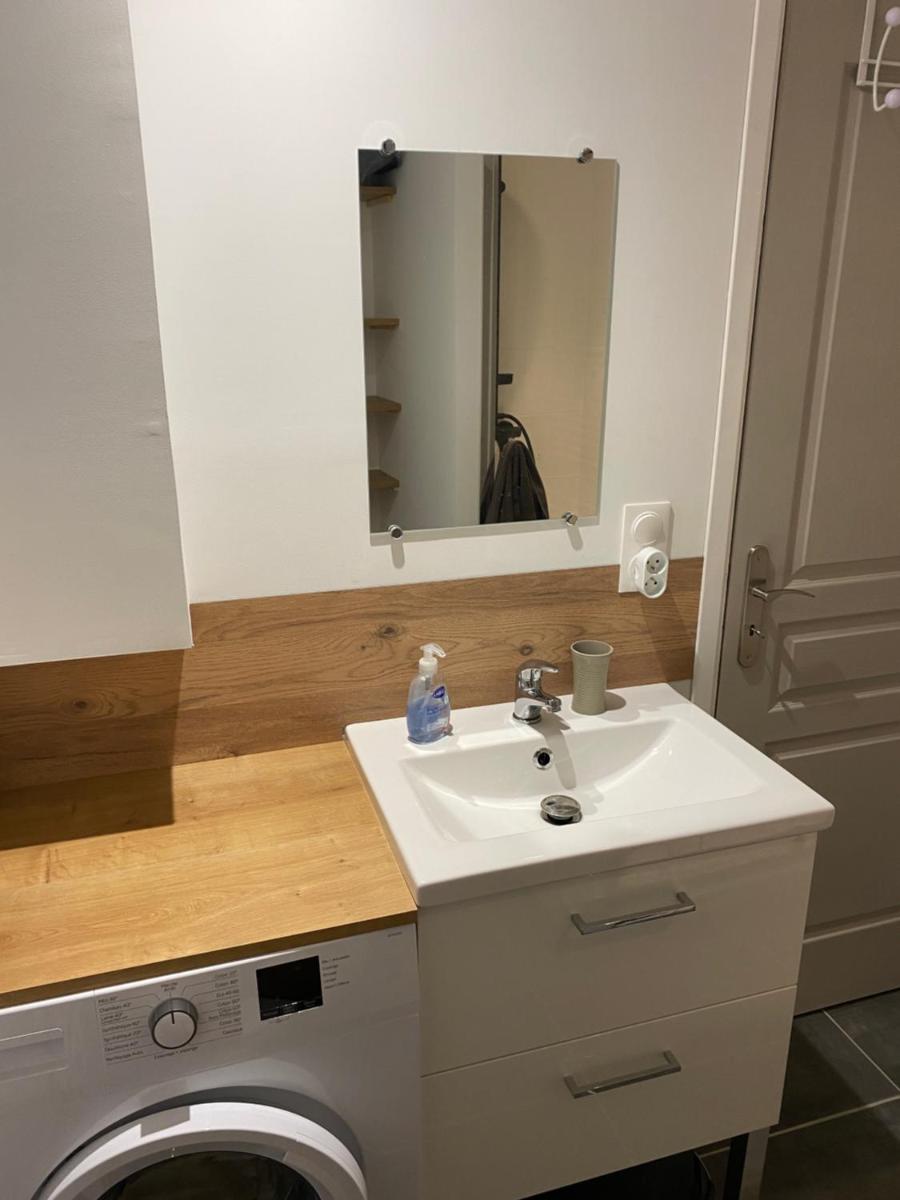 Suitetrails - Le cocon blanc: T2 centre Ax neuf et équipé 8 pers