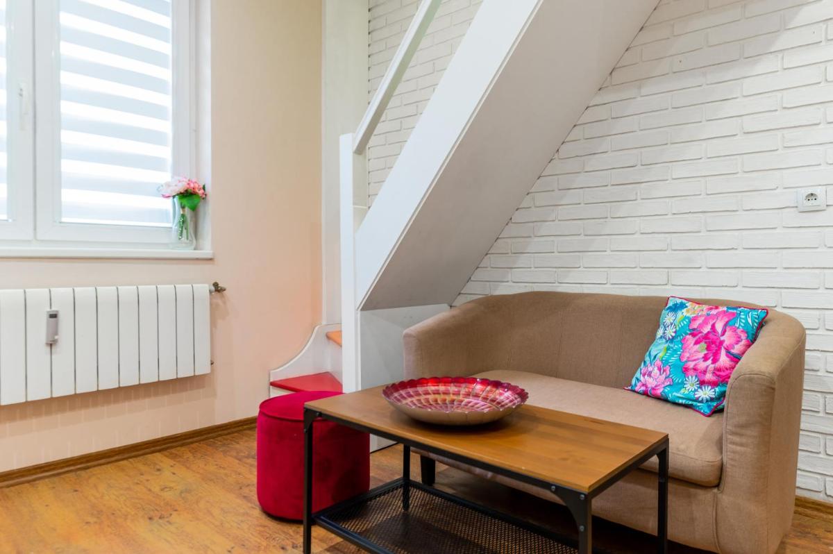 ~ Colorful Dream Apartment ~ 2BD in the TOP Center of Sofia - Housity