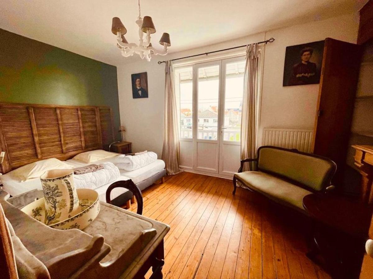 Villa Prosper Le Charme A 500 M De La Mer Conciergerie Leroy - Housity