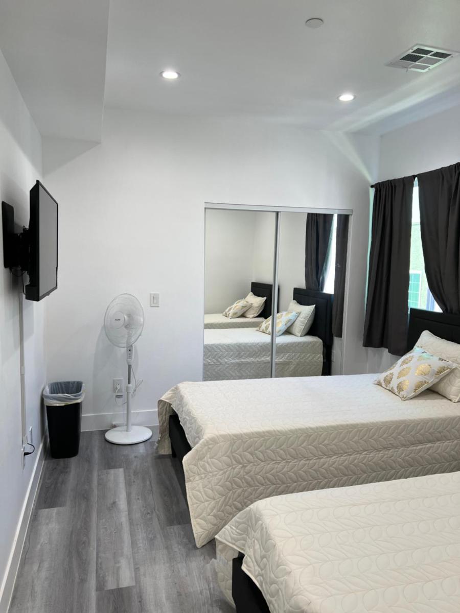Ktown Hotel - Housity