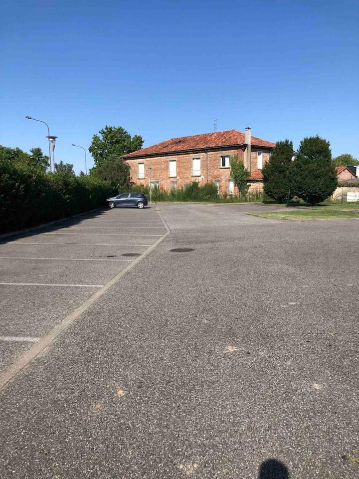 Le Fitness & Business Studio - Airbus -Piscine Spa - Housity