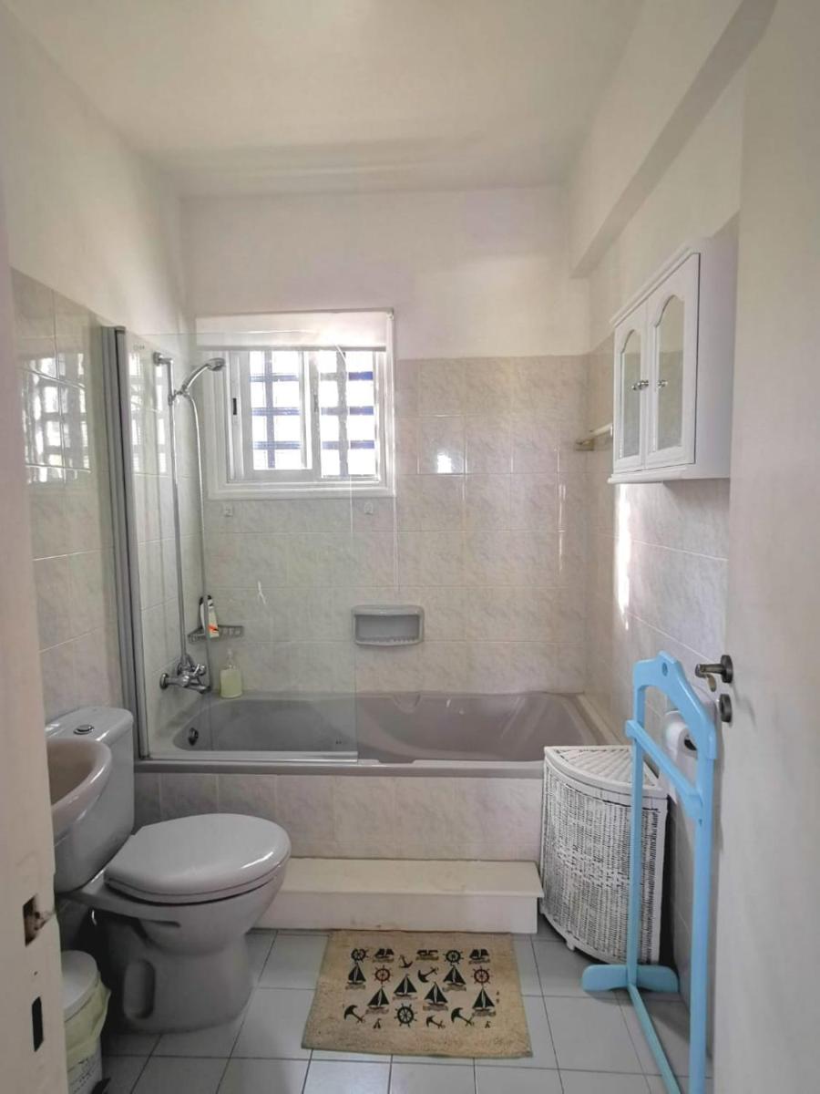 Monicas Amazing Sea view and Pool-view Apt - Housity