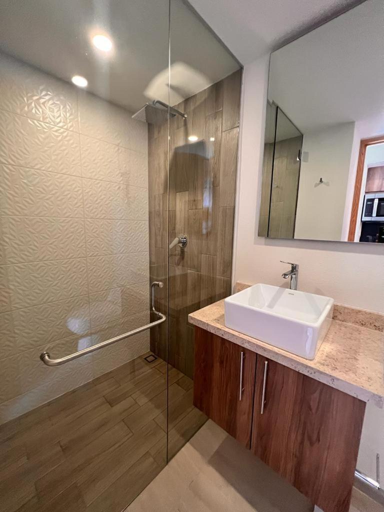 Suitetrails - Loft in Bucerias Golden Zone, one block from beach