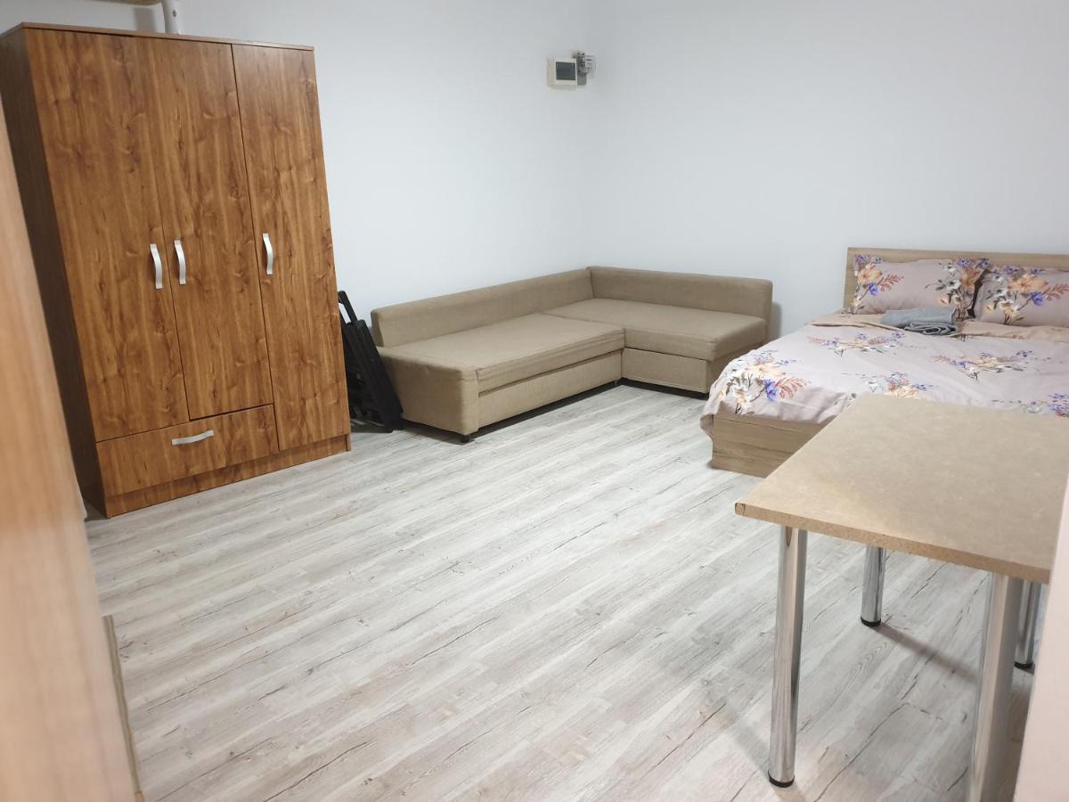 Garsoniera 2 - Housity